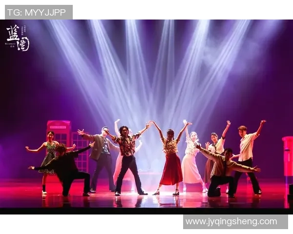 深圳街舞队配合技巧深度对比与分析探讨 深圳街舞队配合技巧深度对比与分析探讨