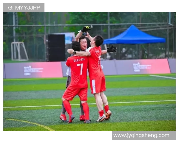 赵丽专访:从绿茵场到人生舞台的足球旅程回顾与感悟